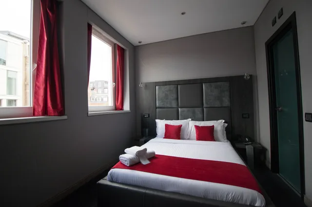 غرفة قياسية مزدوجة، The Bryson Hotel 5/10