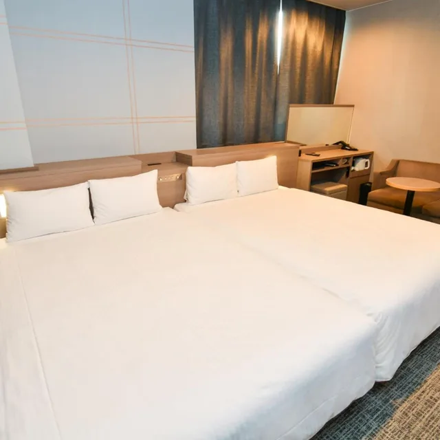 Deluxe, Twin Beds, Station View، Sanco Inn Nagoya Shinkansen Guchi Annex 1/10