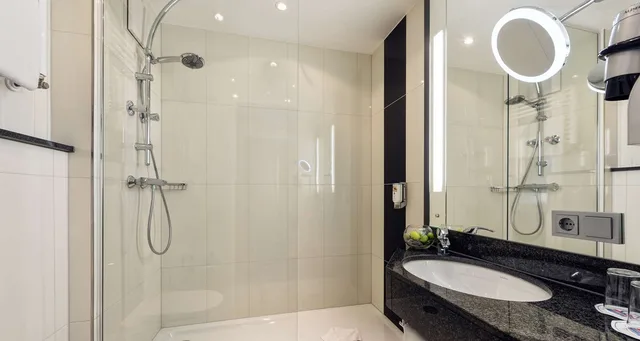 غرفة عائلية بسرير مزدوج مع أريكة، Best Western Plus Hotel Stadtquartier Haan 6/8