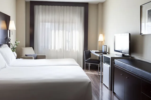 غرفة قياسية بسرير كوين، Ac Hotel By Marriott Zamora 5/8