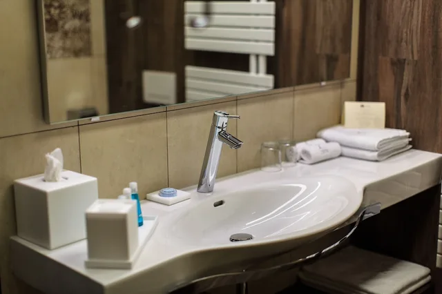 غرفة سوبيريور بسرير كينج بإطلالة على البحر، Hotel Zeta 2/2