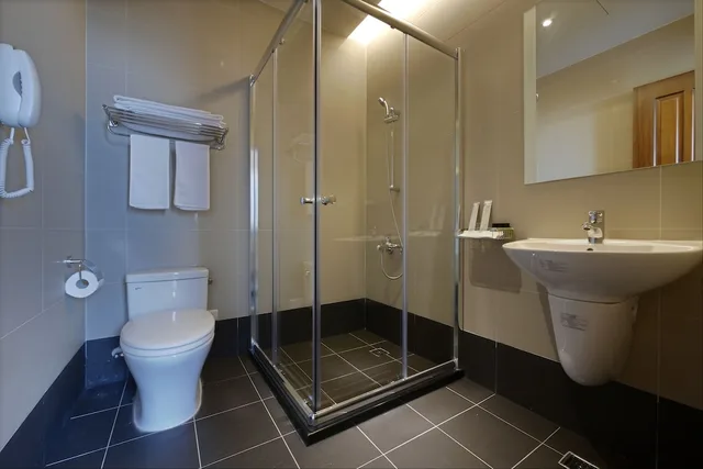 غرفة قياسية بسرير مزدوج، Watermark Hotel 3/3