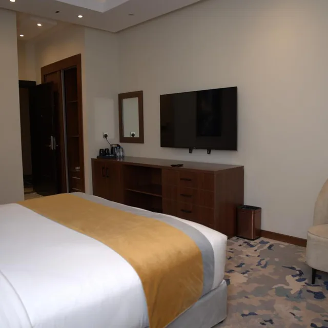 غرفة ديلوكس بسرير مزدوج، شقق ضيف إن الفندقية – قرطب(Daif Inn Serviced Apartments - Qurtubah) 7/10