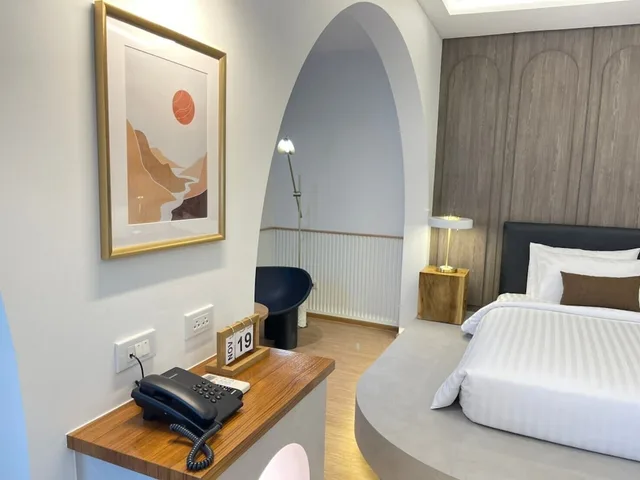 جناح مريح بسرير كينج، R2 Hotel Chiangmai 1/6