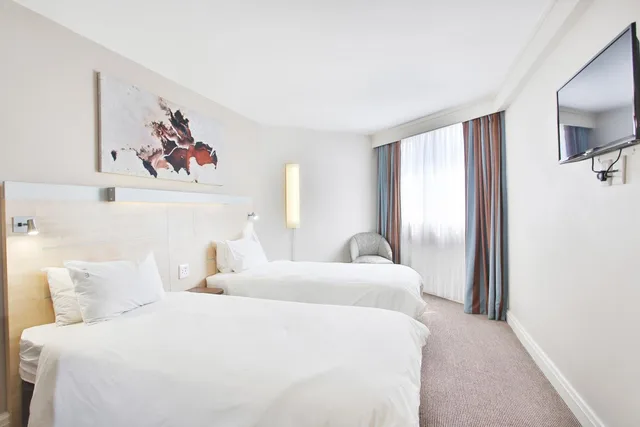 غرفة بسريرين منفصلين للمدخنين، RH Hotel Pretoria 2/3