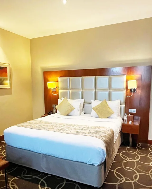 غرفة ديلوكس بسرير كينج، Montreal Barsha Hotel 3/9