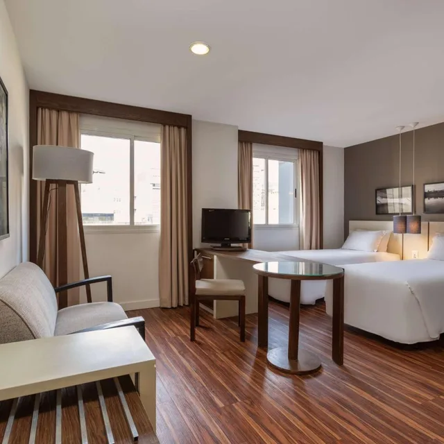 جناح بريميوم بسريرين منفصلين، Wyndham Sao Paulo Paulista 1/2