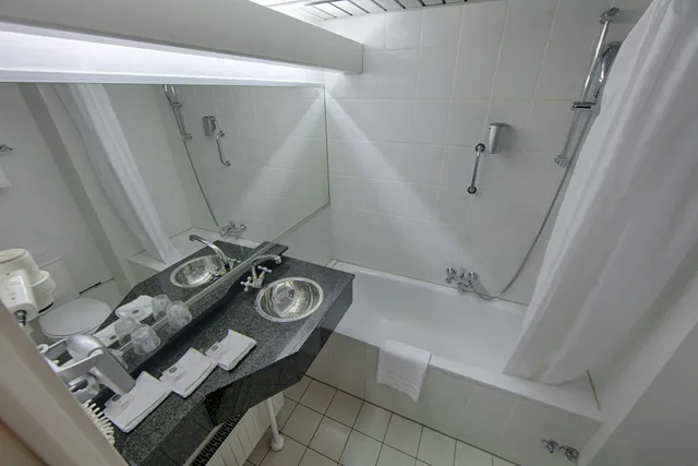 غرفة ديلوكس بسرير فردي، Leonardo Hotel Utrecht City Center 4/4