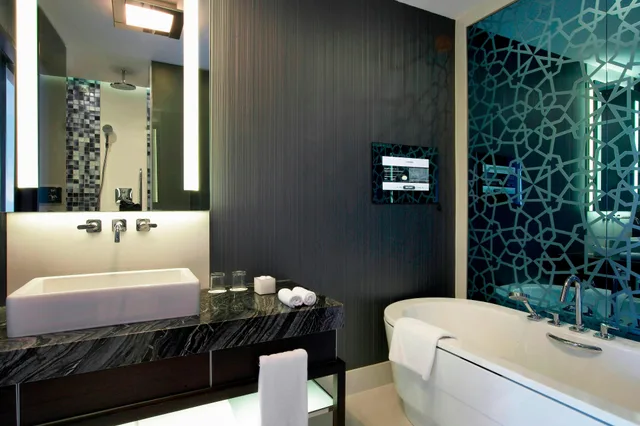 لوفت، Le Meridien Istanbul Etiler 4/5