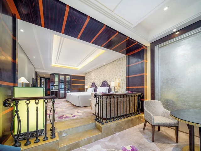 Castle, Twin Beds, River View، Chateau Star River Guangzhou Hotel 4/5