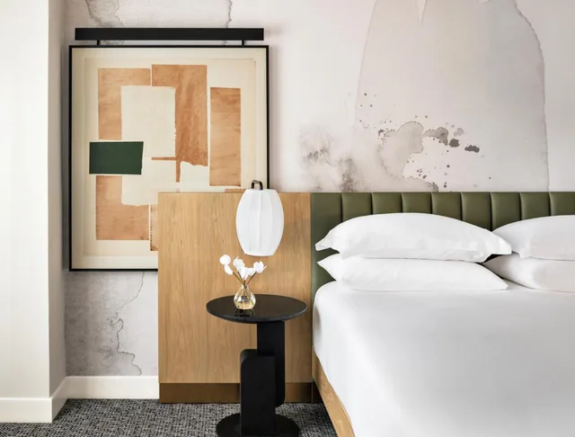 Essential, King Bed, Bathtub, Accessible، Hotel Kimpton Hotel Theta 7/10