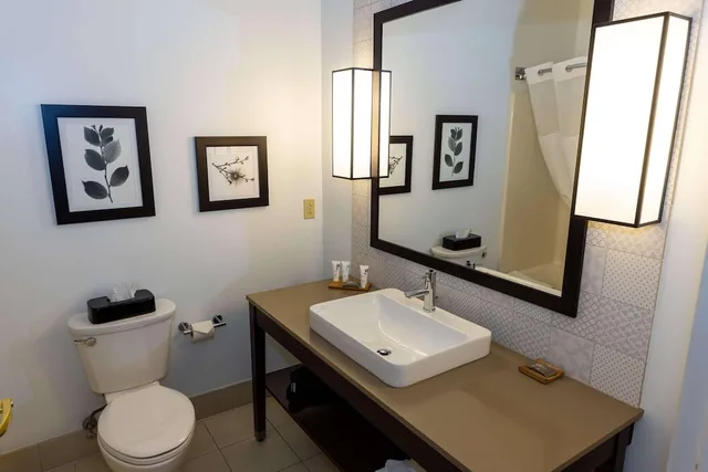 غرفة بسريرين كوين، Country Inn Suites By Radisson Lehighton Jim Thorpe Pa 5/8