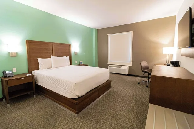 غرفة تنفيذية بسرير كوين، Comfort Inn Ciudad Juarez, CHH 2/4