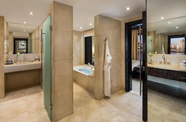 Fairmont Gold, Suite, River View, Lounge Access، Fairmont Nile City Hotel 5/5