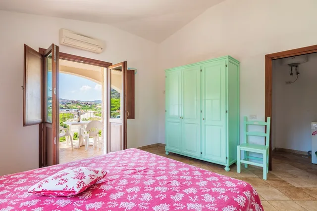 شقة بسرير مزدوج بإطلالة على البحر مع أريكة، Residence Baia Santa Reparata 1/10