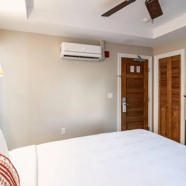 غرفة بسرير كوين في الطابق الأرضي، The Port Inn and Cottages, Ascend Hotel Collection 7/10