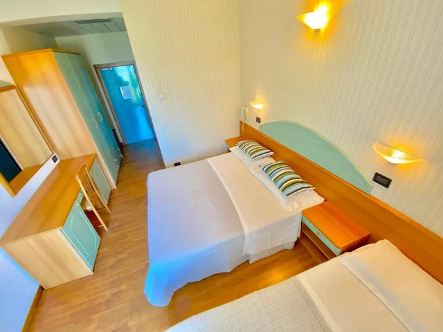 غرفة ثلاثية بشرفة، Hotel President Cattolica 9/10