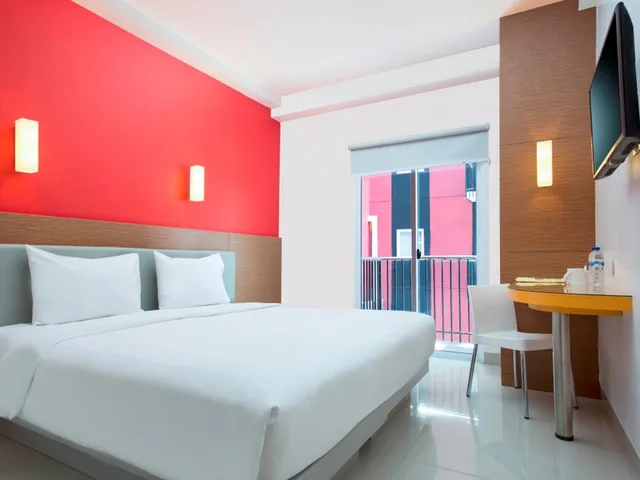 Smart, Queen Bed، Amaris Hotel Kupang 1/1