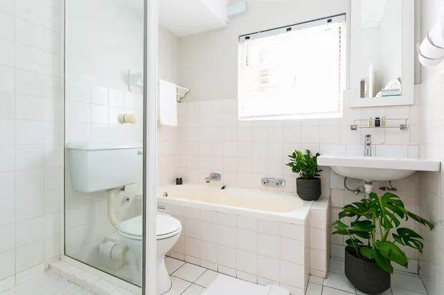 2 Bedrooms, Pool, Family, Traditional، Camps Bay Village 3/3