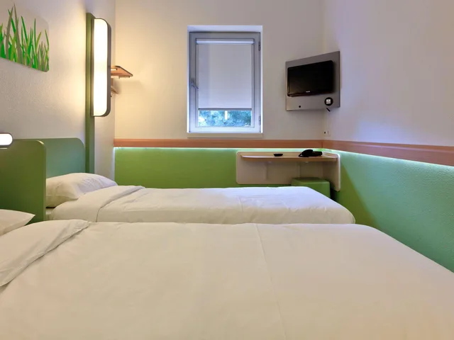 غرفة قياسية بسريرين منفصلين، Ibis Budget Porto Gaia 4/7