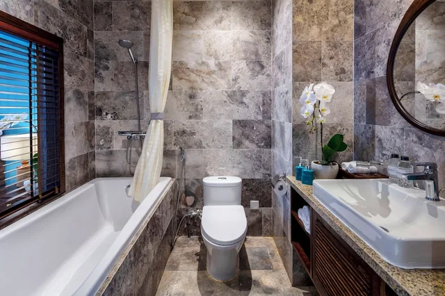 Family, 1 King and 1 Single Beds, Pool Access، Salmalia Boutique Hotel & Spa 4/4