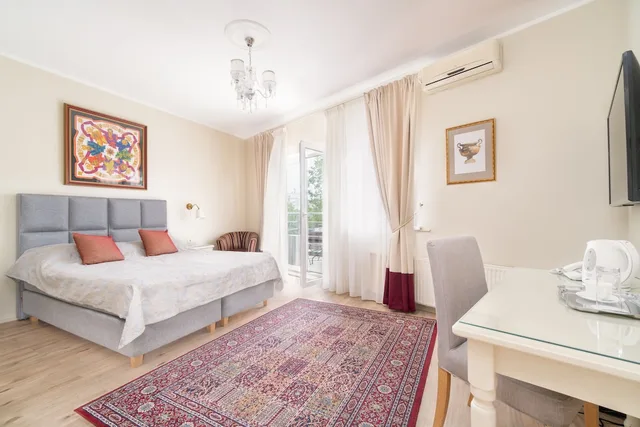 غرفة سوبيريور بسرير كوين، Forums Boutique Hotel 2/6