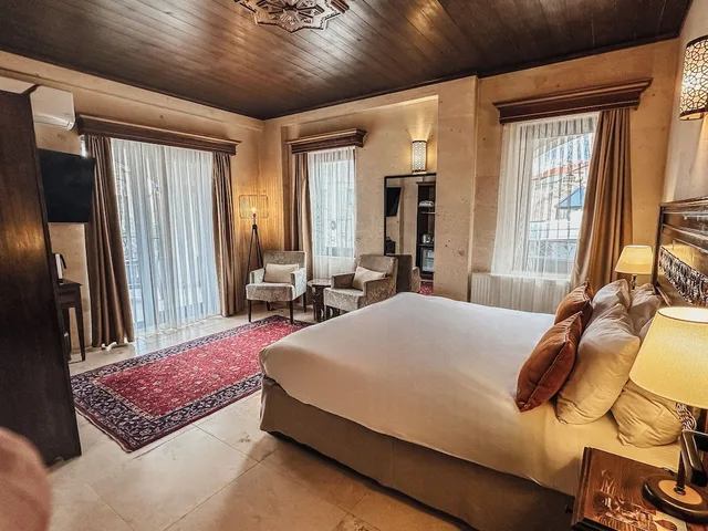 Junior Suite, King Bed, City View, Osmanli Manor Hotel 3/8