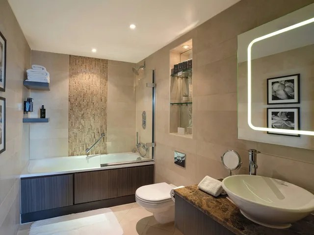 جناح جونيور بسرير كينج، The Lowndes London – A Jumeirah Partner Hotel 4/8