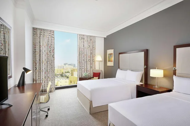 Connecting, Family, Multiple Beds، Doubletree By Hilton Doha - Al Sadd 1/4