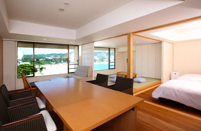Japanese Western, Twin Beds, 2 Futon Beds, Ocean View, Royal Floor، Shiraraso Grand Hotel 5/10