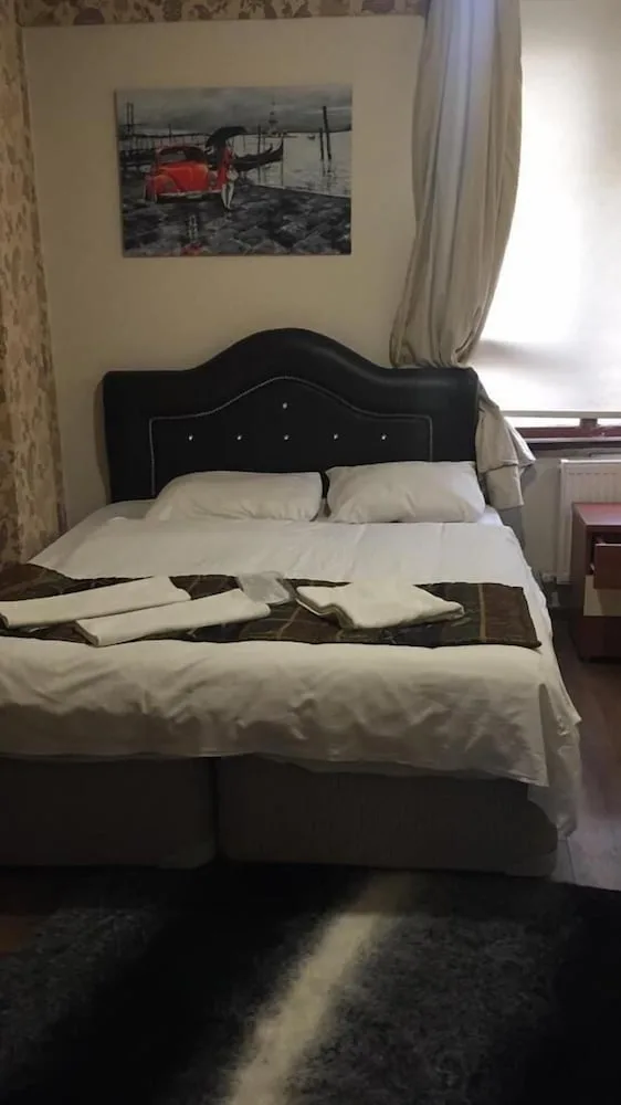 غرفة اقتصادية بسرير مزدوج في الملحق، Berce Hotel 4/5