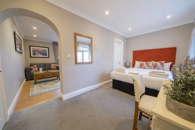 Apartment, Queen Bed, Peartree Serviced Apartments 3/6