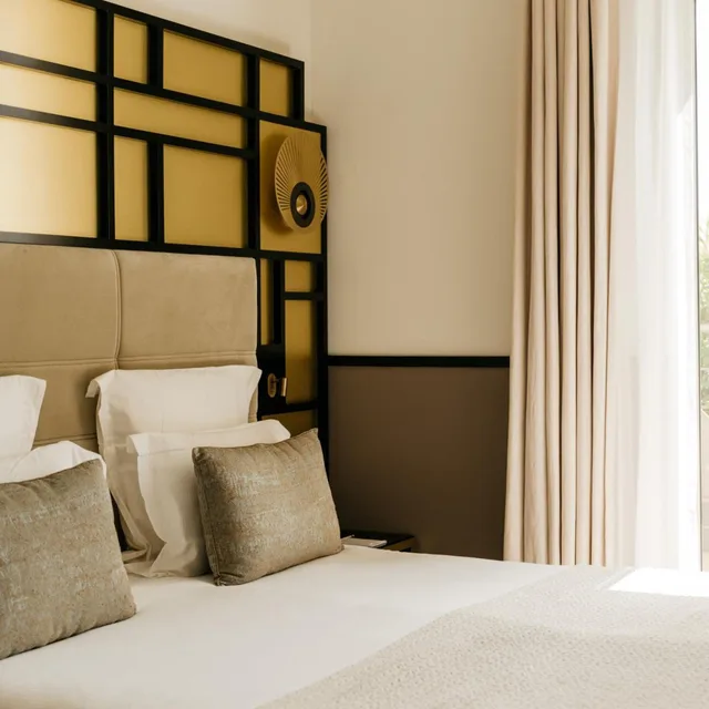 Deluxe, Hotel Les Roches Blanches 5/9