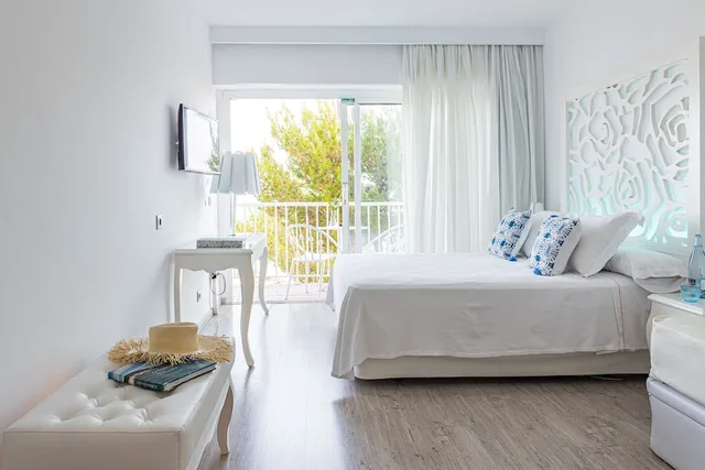 غرفة سوبيريور بسريرين منفصلين بشرفة، Planamar Platja D Aro 2/10
