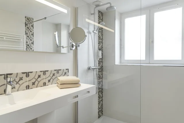 Charme، Hotel De L Univers 4/5