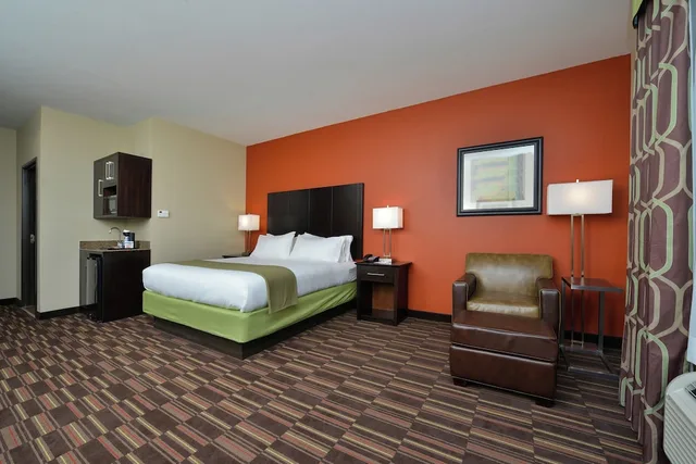 Xtra Space, Standard, King Bed، Holiday Inn Express Hotel And Suites Alva 3/5
