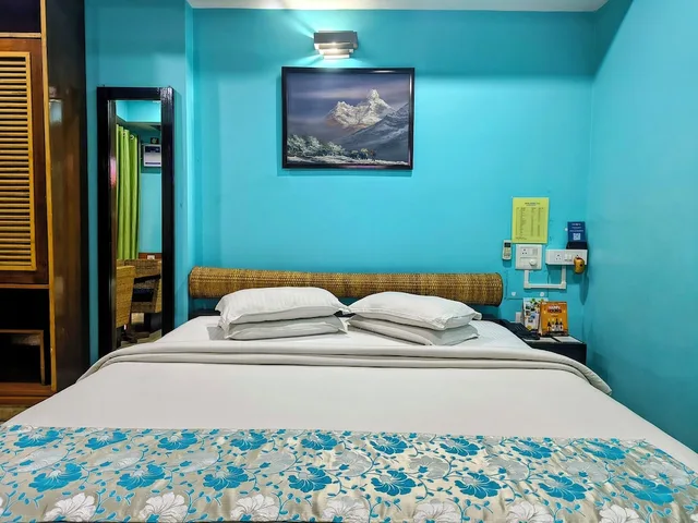 غرفة تنفيذية بسرير كينج، Rains Inn 5/10
