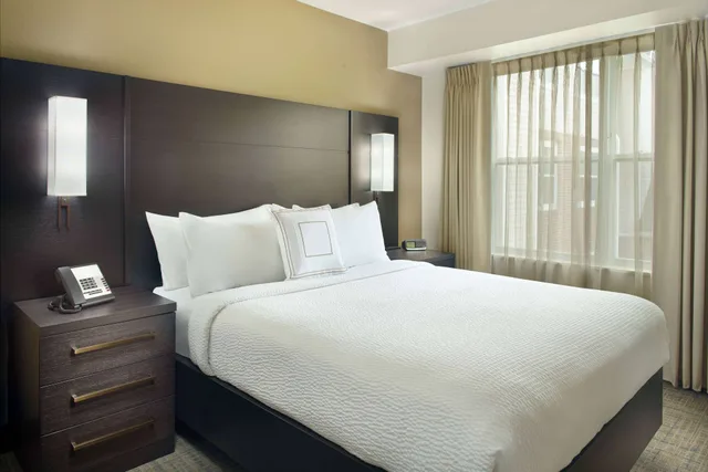 جناح استوديو بسرير كوين لذوي الإعاقة، Sonesta ES Suites Raleigh Cary 1/2