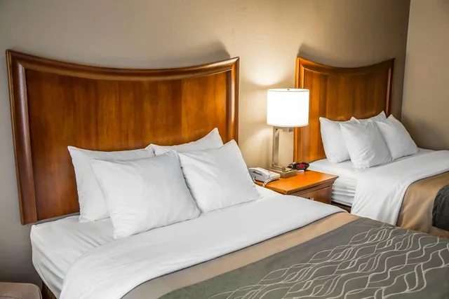 غرفة بسريرين كوين، Quality Inn & Suites Bradford, PA 2/3