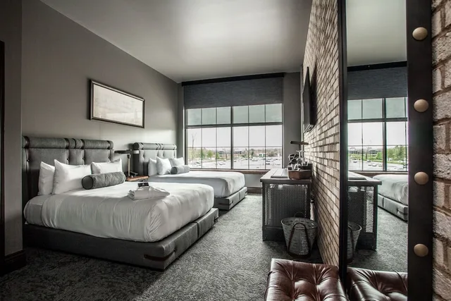 غرفة تقليدية بسريرين كوين لذوي الإعاقة، Ironworks Hotel Indy 1/3