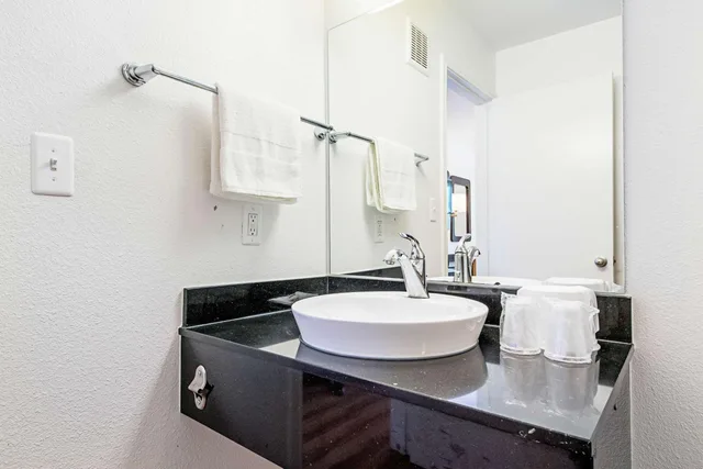 غرفة بسرير كوين، Motel6 Corpus Christi Northwest 7/10