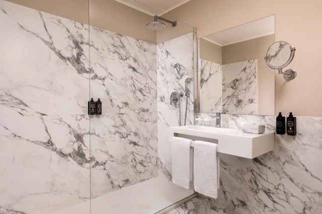 غرفة سوبيريور بسرير مزدوج، Sina Astor Hotel 3/3