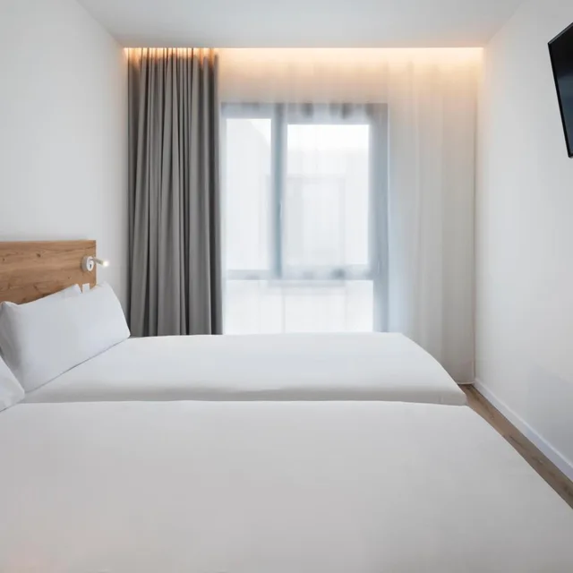 Twin Room, B&B HOTEL Ecija 6/8