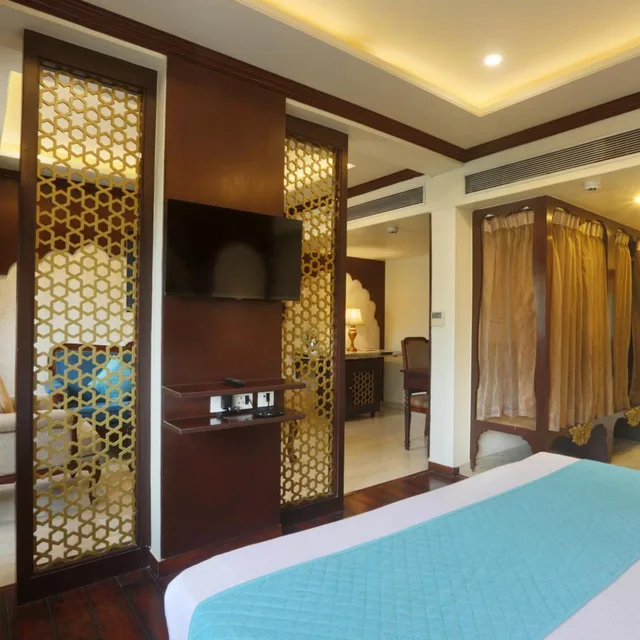 جناح، Comfort Inn Sapphire 4/8