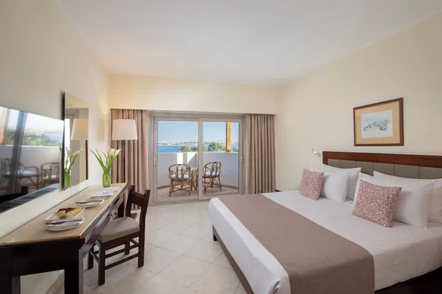 Suite, Apartment, King and Twin Beds, Sea View، Fort Arabesque Beach Resort 2/7