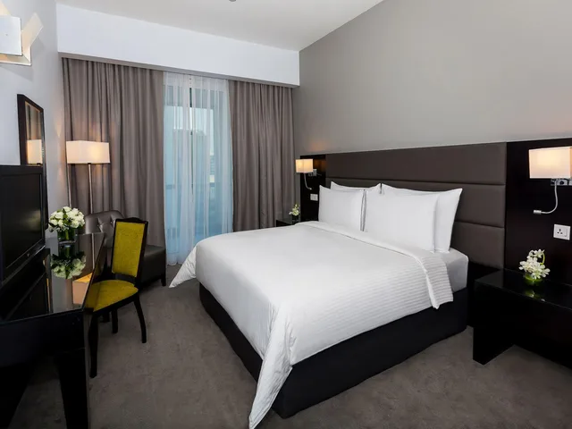 شقة تنفيذية بغرفتي نوم، Flora Creek Deluxe Hotel Apartments 1/1