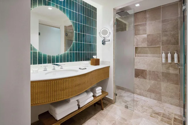 غرفة رباعية بإطلالة على الحديقة، Marriott Puerto Vallarta Resort and Spa (ex Casa Magna Marriott Puerto Vallarta Resort and Spa) 2/3