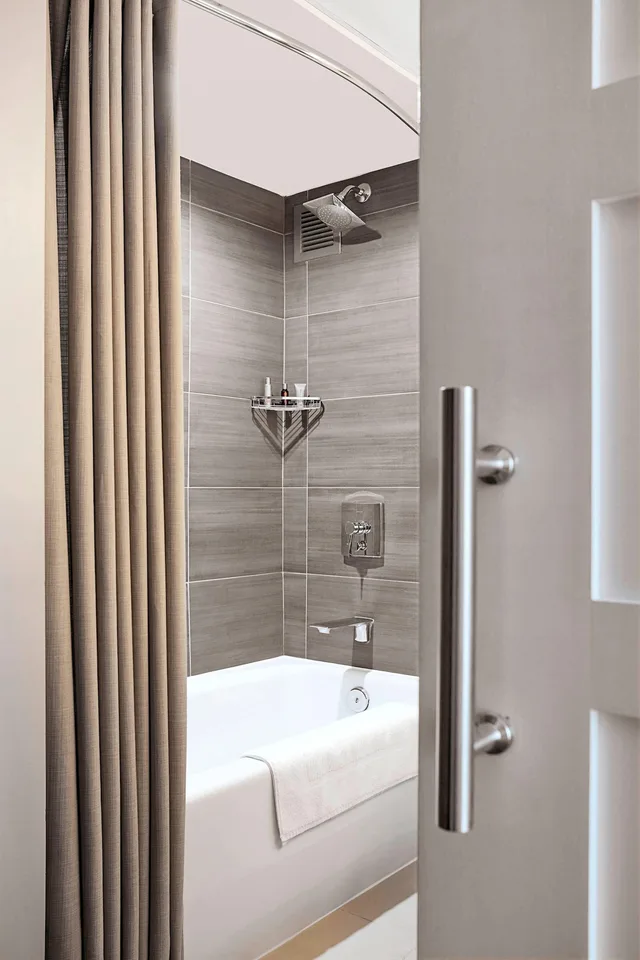 غرفة كلوب بسريرين كوين، Marriott Bethesda 2/4