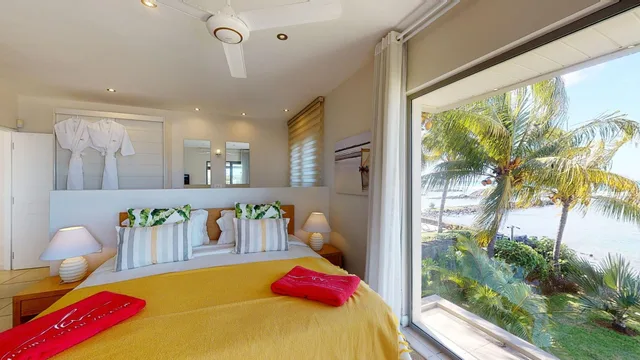 2 Bedrooms, Suite, Beach Front، Bon Azur Beachfront Suites Penthouses By Lov 4/8