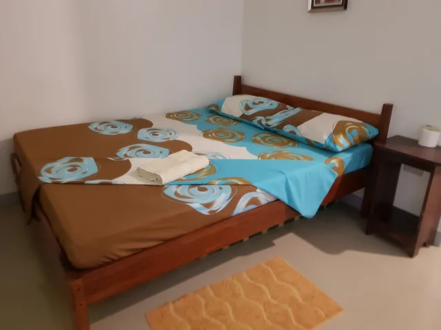 Standard, Queen Bed, Hidden Garden Pension 1/6